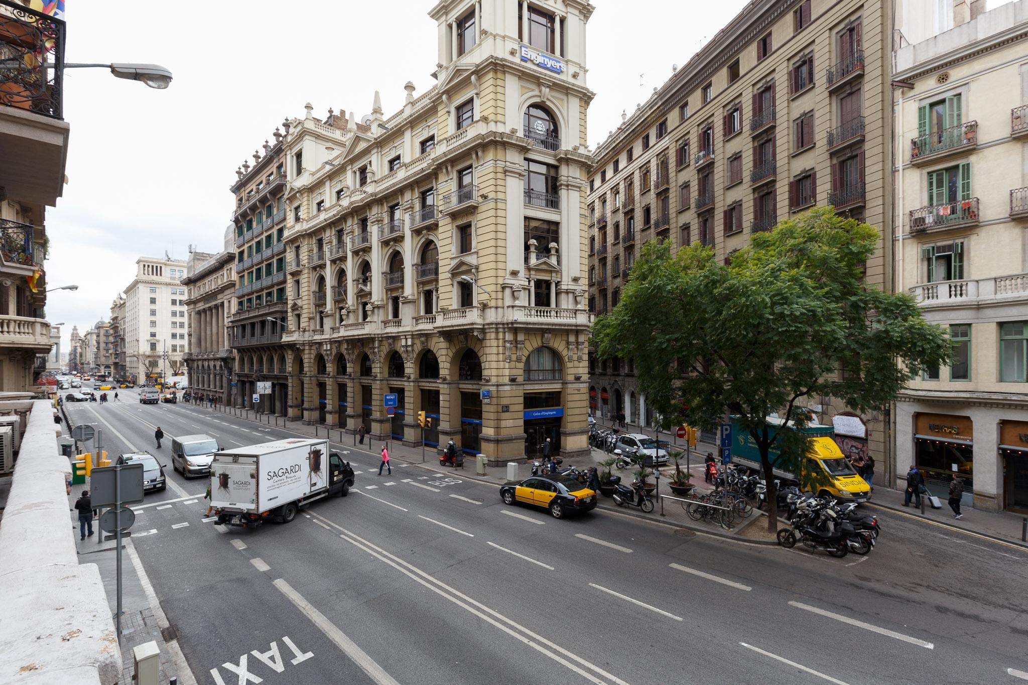 Ainb B&B Born-Via Laietana Barcelona Buitenkant foto