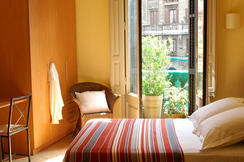 Ainb B&B Born-Via Laietana Barcelona Buitenkant foto